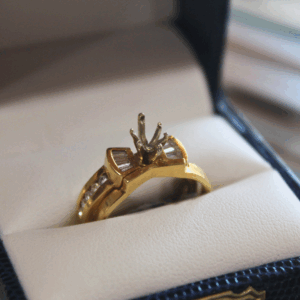 Yellow Gold Ring - 4586