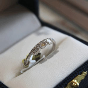 White Gold Ring - 4123