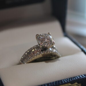 18K White Gold Diamond Bridal Set – 3.28ct TW