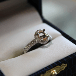 White Gold Ring - 24584