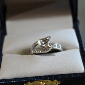 White Gold Ring - 6898