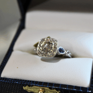 White Gold Ring - 1657