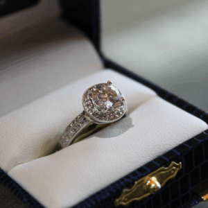 White Gold Ring - 578