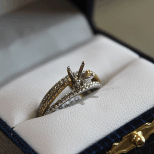 Yellow Gold Ring - 8674